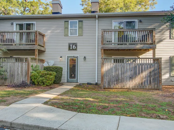 1402 Camp Rd APT 16F, Charleston, SC 29412