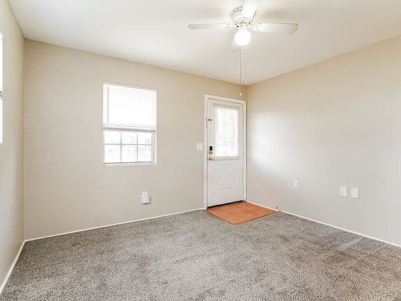 5th image of 5407 3rd St W