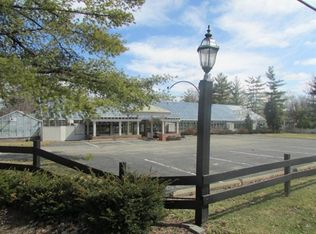 8730 Cheviot Rd, Cincinnati, OH 45251