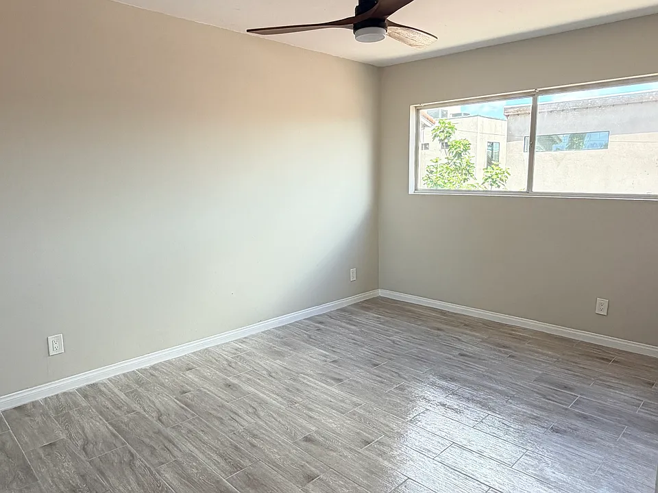 Bedroom #1