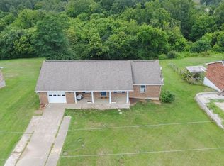 17117 Highway 10, California, KY 41007