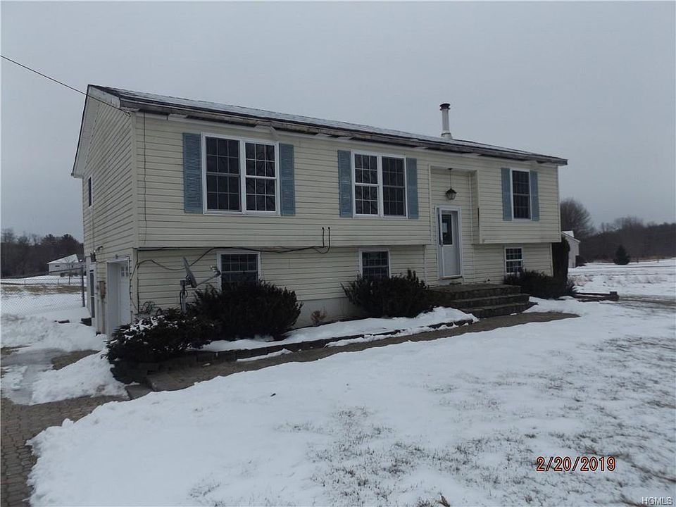 2nd image of 24 Jansen Rd