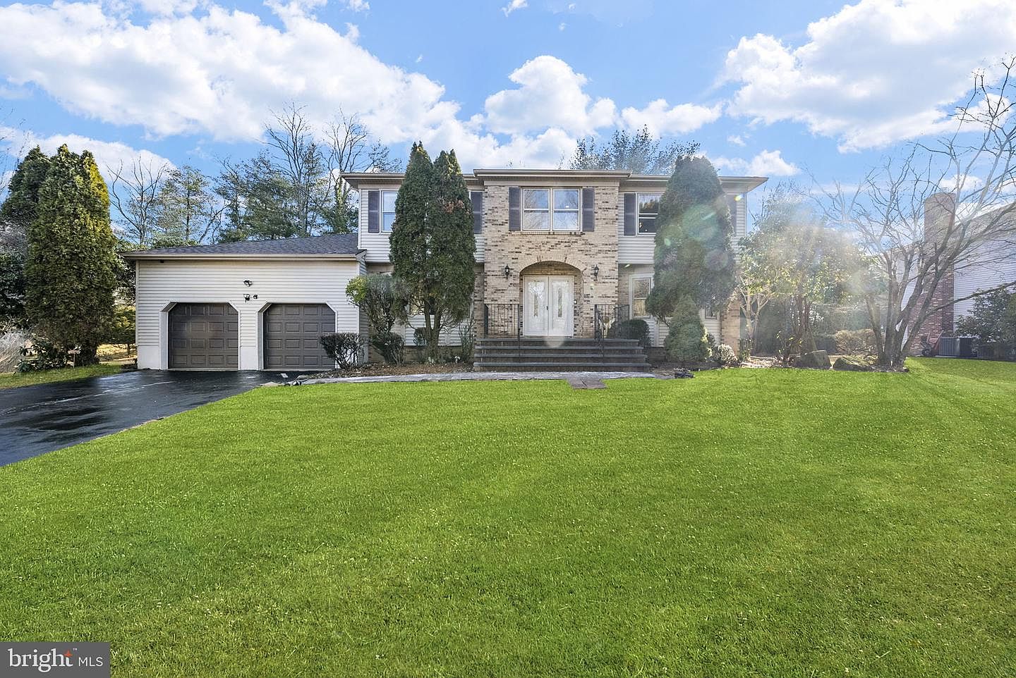 16 Glenbrook Ct, Lawrence Township, NJ 08648 | Zillow