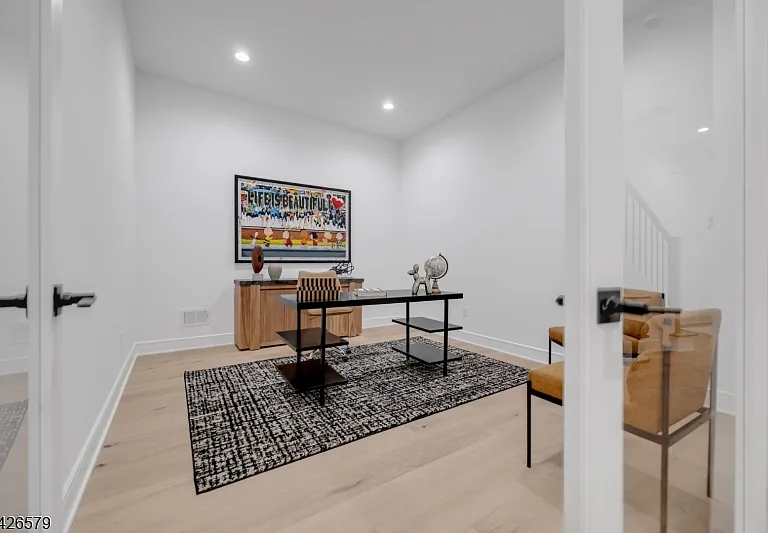 27 Feldman Ct — Photo 15