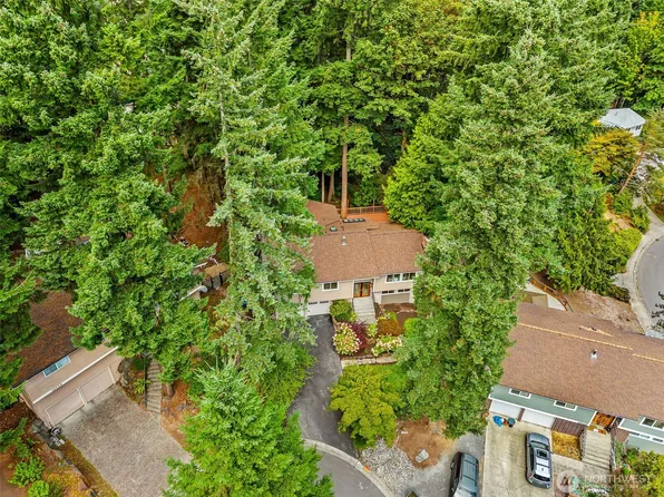 10554 NE 150th Court, Bothell, WA 98011