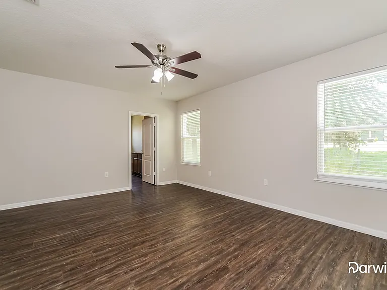 1580 Tamarind Rd — Photo 8