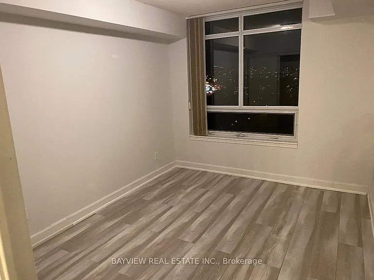 18 Kenaston Gdns #1401 — Photo 18