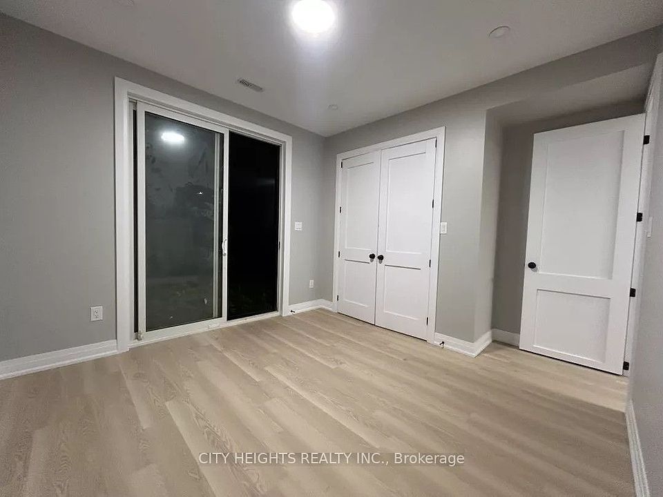 1st image of 10 Robins Ave #1