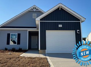 5421 Short Leaf Rd, Fayetteville, NC 28311