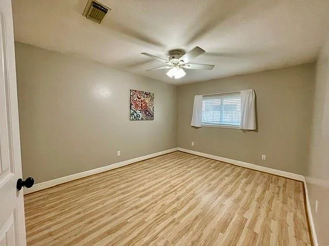 13506 Spring Ct — Photo 27