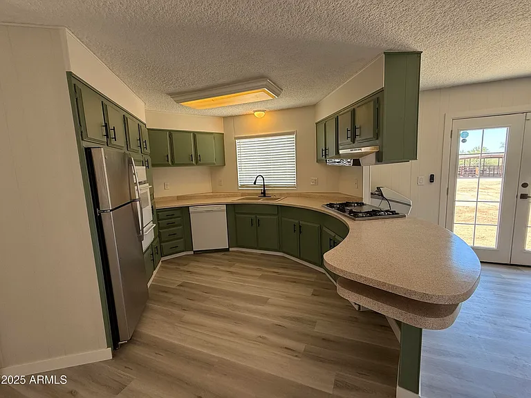 6703 E Calle De Las Estrellas — Photo 24