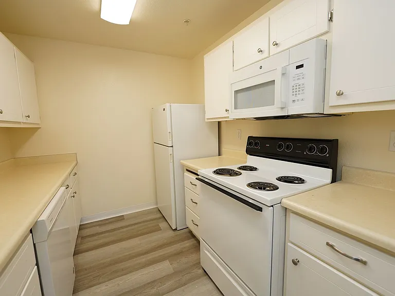 Walnut Grove Senior Apartments — Photo 15