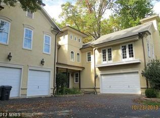 4624 Dixie Hill Rd, Fairfax, VA 22030