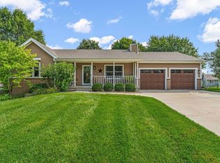 2705 Candlewood Dr, Manhattan, KS 66503