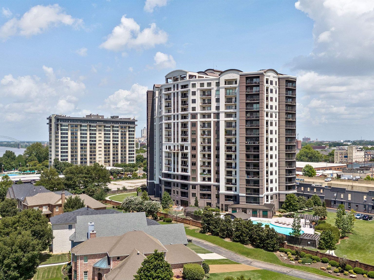 717 Riverside Dr #1507, Memphis, TN 38103 | Zillow