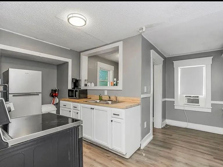 4625 Harrison St #TOPFLOOR — Photo 12