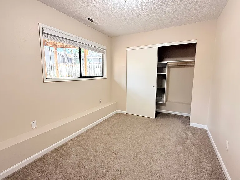 5900 SW Ellerson Ter — Photo 11