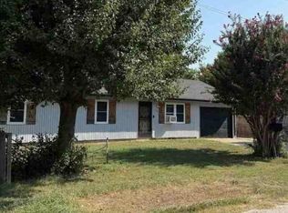 1109 Oakdale St, Paragould, AR 72450