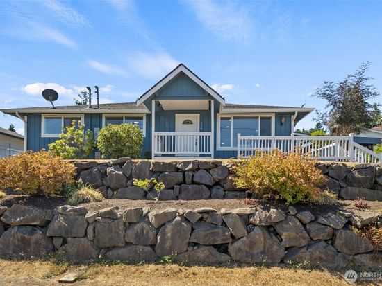 216 Bridge Way, Everett, WA 98201