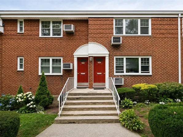 78-02 Cloverdale Blvd Floor 2, Oakland Gardens, NY 11364