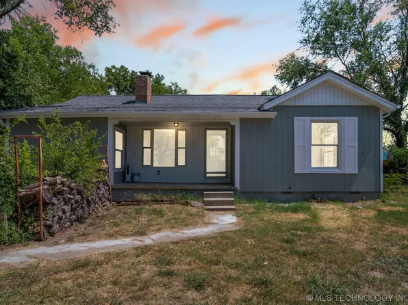 647 N 153rd East Ave, Tulsa, OK 74116
