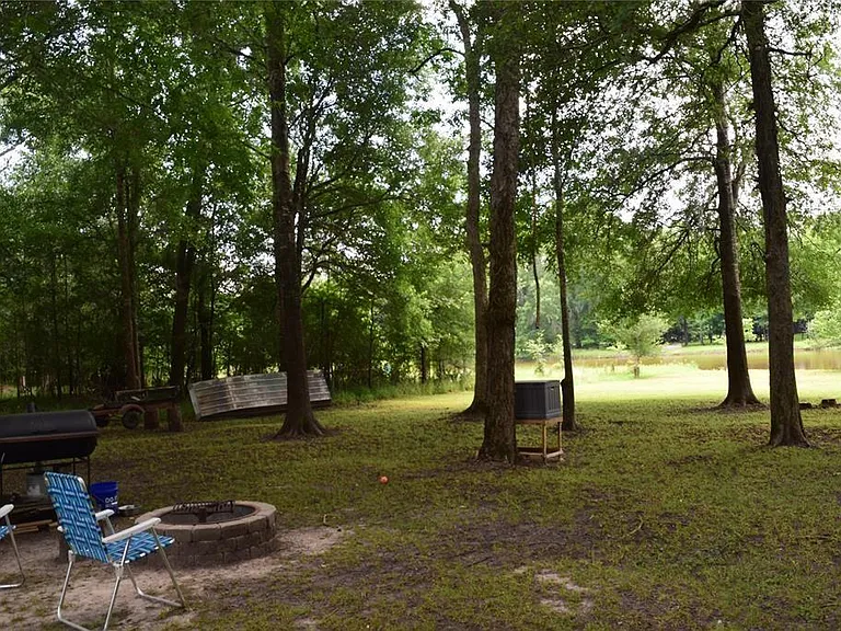 478 Center Dr — Photo 5