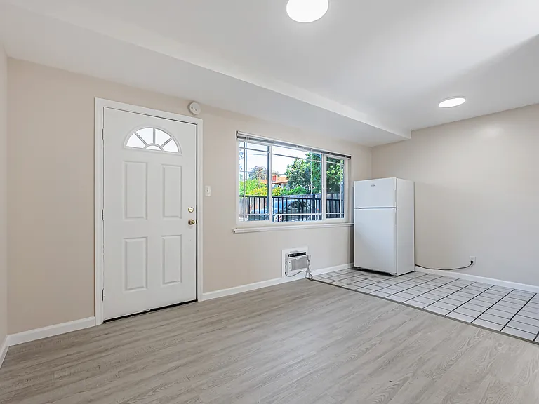 1180 Saranap Ave #1 — Photo 9