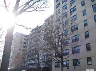3960 54th St APT 6U, Flushing, NY 11377