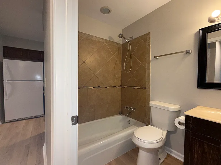 511 Diven Ln #511 — Photo 4
