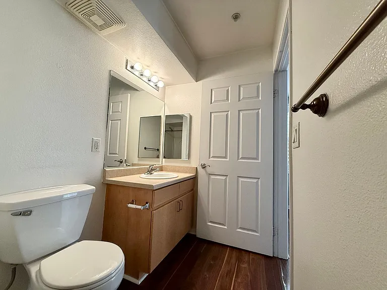 1435 India St #200 — Photo 3