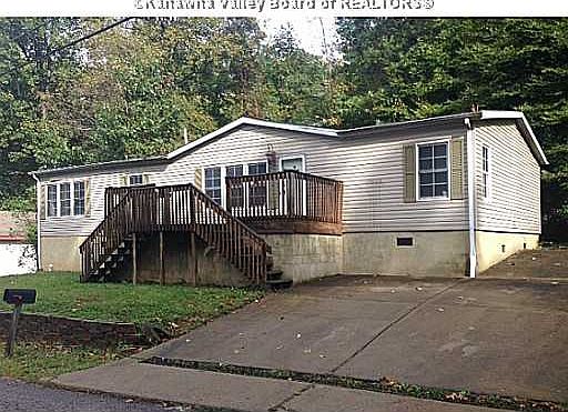 1st image of 143 Hampshire Dr