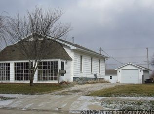 414 E Attica St, Rossville, IL