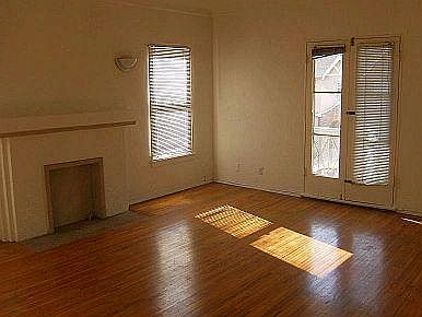 5th image of 640 S Detroit St APT 204