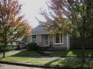 2812 NE Stanton St, Portland, OR 97212