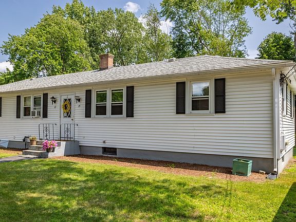 5th image of 15 Genetti St #15