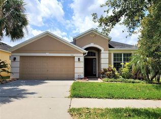 7124 Forest Mere Dr, Riverview, FL 33578