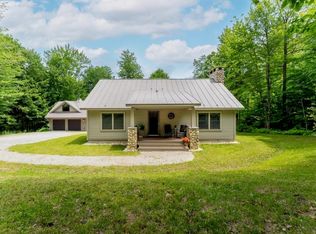 224 Twin Brook Cir, Londonderry, VT 05148