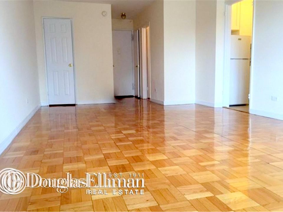 2nd image of 200 E 15th St APT 12L