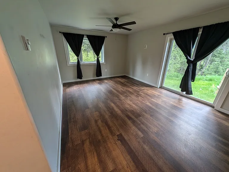 33525 Westview Dr — Photo 17