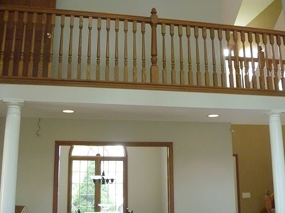 3rd image of 28518 Woodland Ave