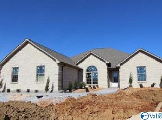 14386 Willow Bend Dr, Athens, AL 35613