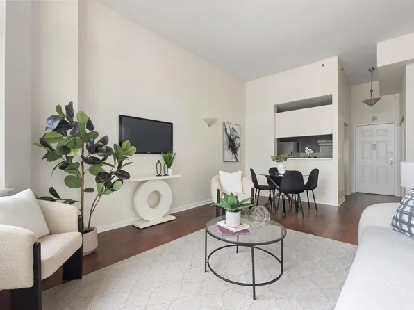 20 2nd Street image 7 of 35