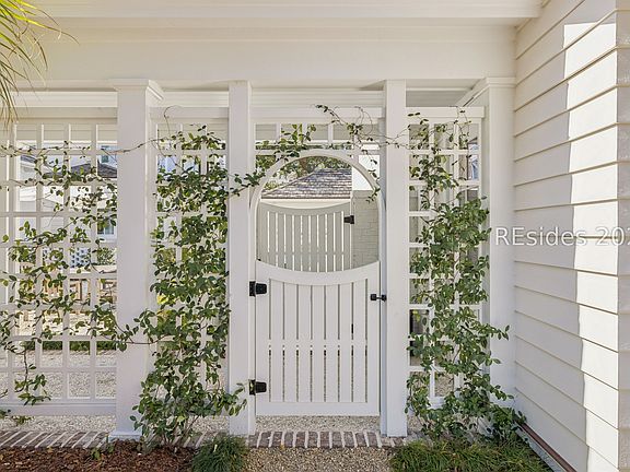 3rd image of 11 Skeet Rd