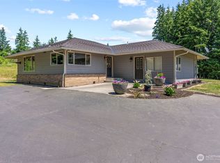 106 Barba Rd, Castle Rock, WA 98611
