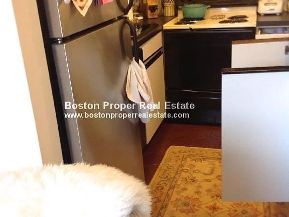 477 Beacon #5 Boston Unit Photo 3