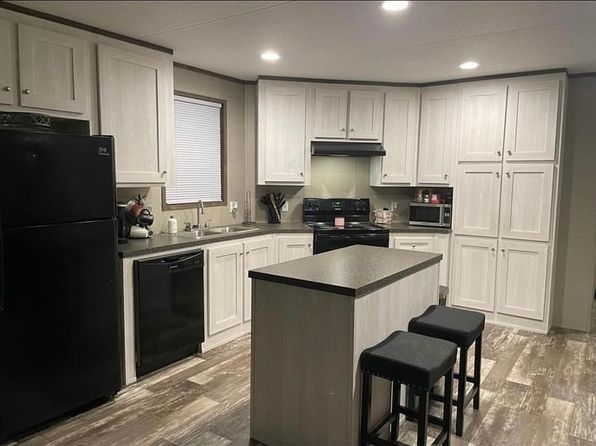 1204 S Laurent St TRAILER 7