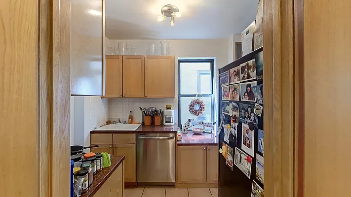 Rented by Emor Management Inc. | media 32