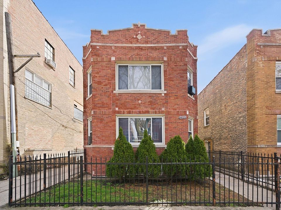 1st image of 1025 N Trumbull Ave