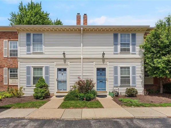 1005 Trevitt Cir, Euclid, OH 44143