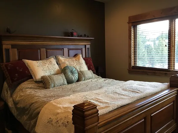 28 White Otter Rd, Big Sky, MT 59716